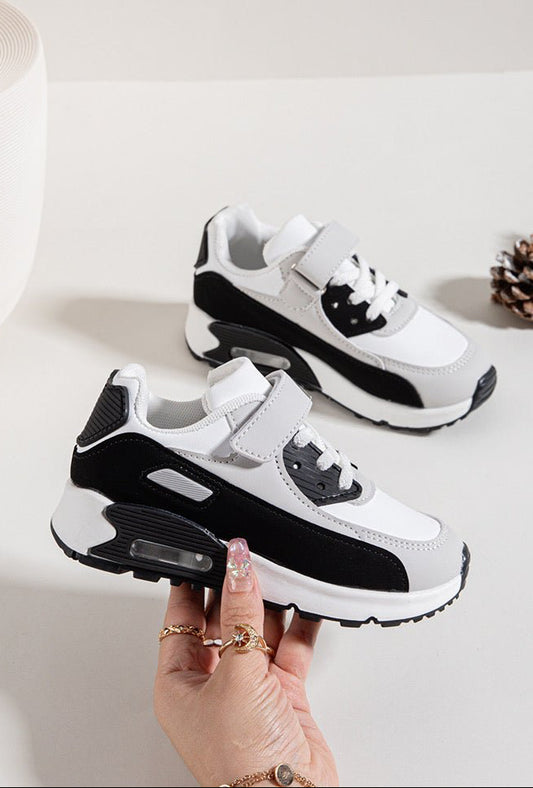 Baskets enfant noires et blanches – Chaussures de sport confortables à scratch - MiniWalks