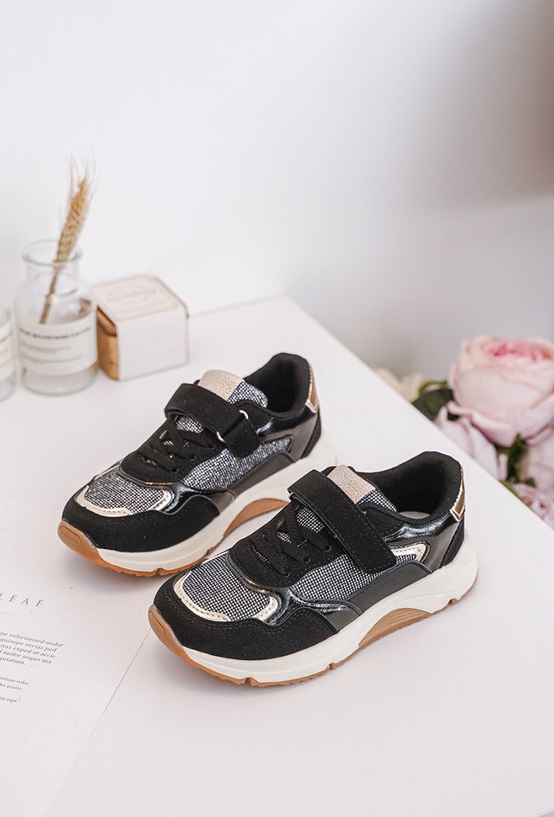 Baskets fille noires et dorées à scratch – Chaussures enfant confortables et tendance - MiniWalks