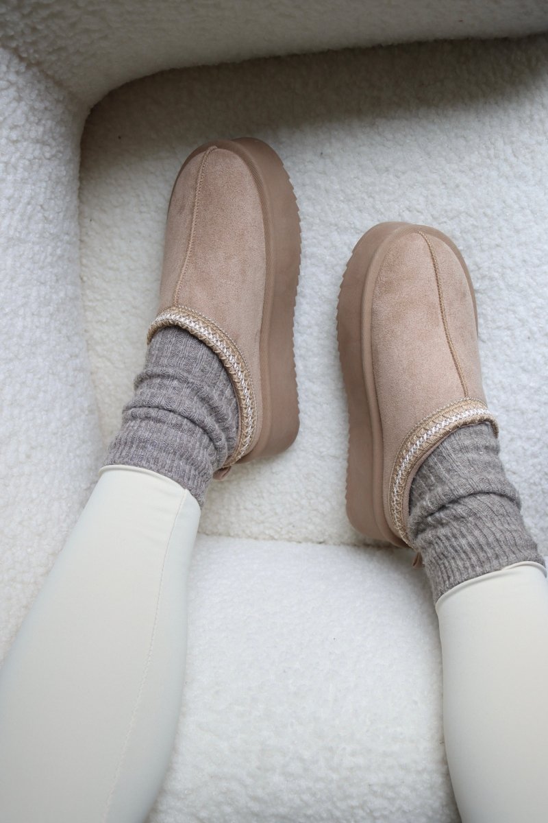 Chaussons en cuir et suédine beige – Confort cocooning, semelle plateforme antidérapante - MiniWalks
